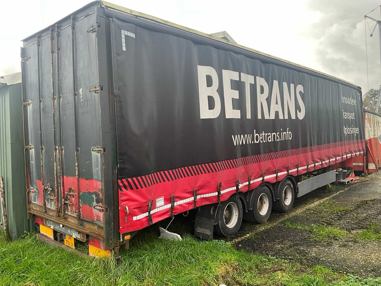 SAMRO - S338 RJ CURTAINSIDER TRAILER - SEMI-TRAILER - Polprikolica: slika 1 SAMRO - S338 RJ CURTAINSIDER TRAILER - SEMI-TRAILER - Polprikolica: slika 1