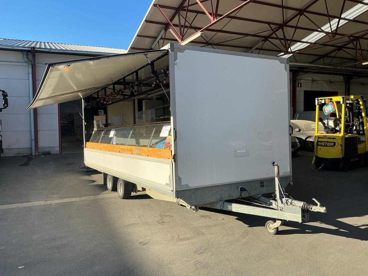 2016 TWINS T2635 TRAILER - Prikolica: slika 3 2016 TWINS T2635 TRAILER - Prikolica: slika 3