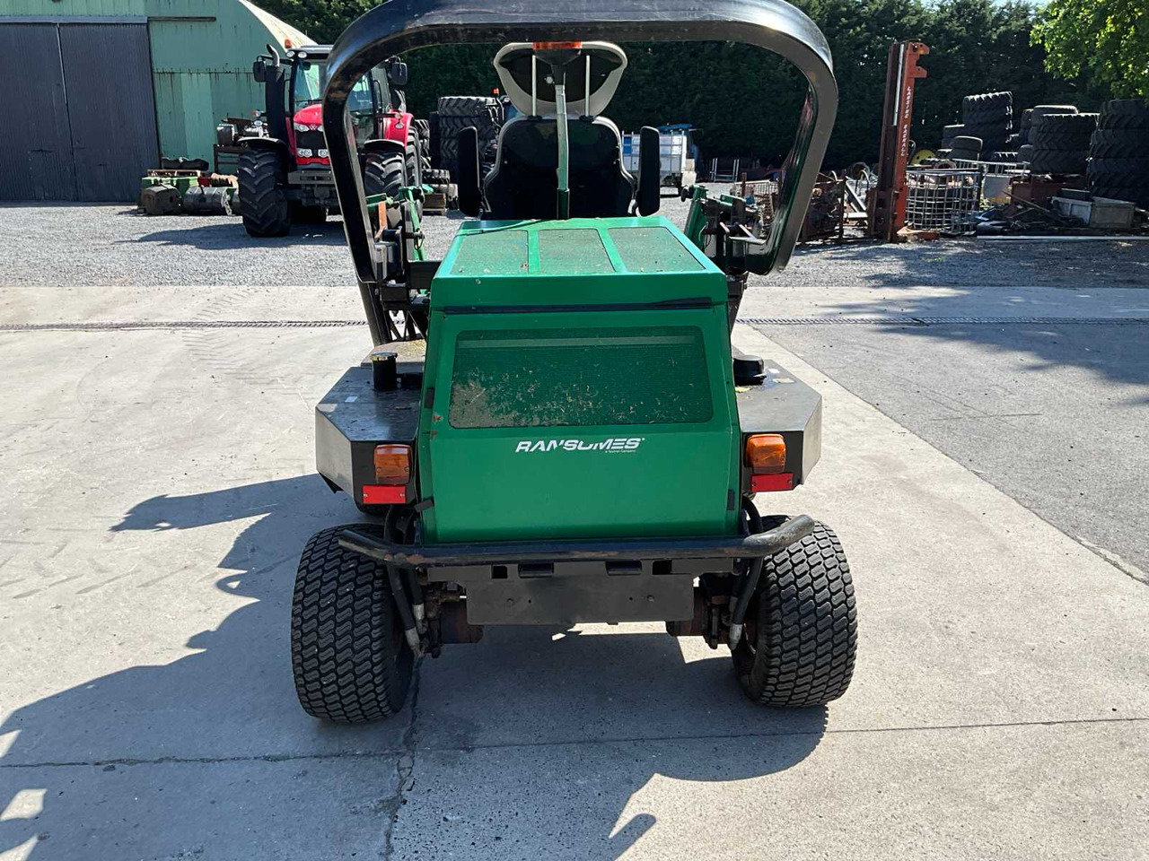 Ransomes Parkway 2250 plus - Mulčer: slika 4 Ransomes Parkway 2250 plus - Mulčer: slika 4