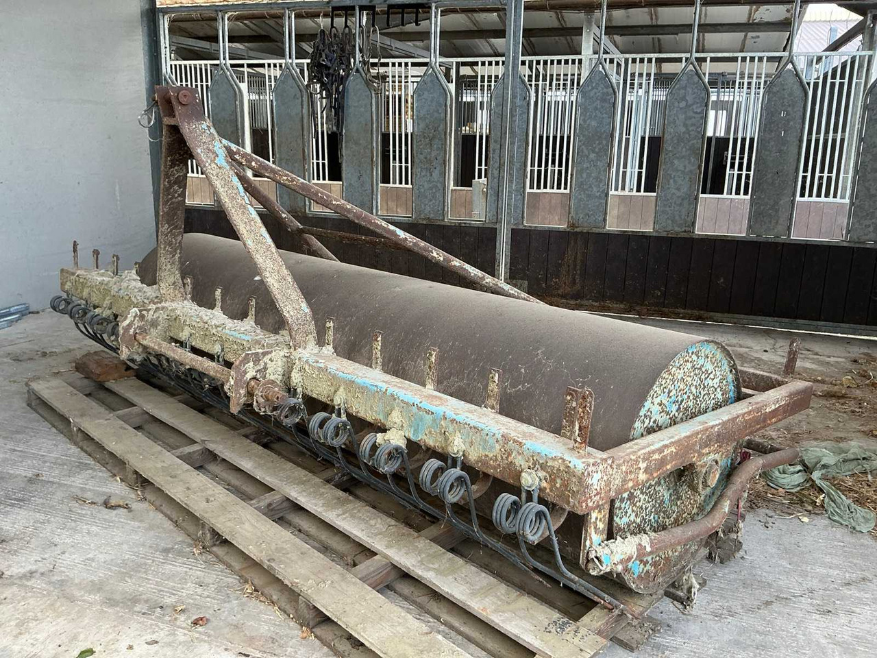 Roller agricultural roller - Kmetijski valjar: slika 1 Roller agricultural roller - Kmetijski valjar: slika 1