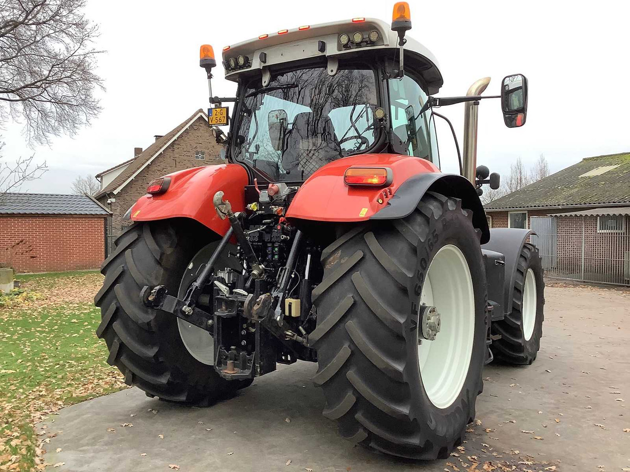 STEYR - 2016 - CVT 6240 - ALL-WHEEL DRIVE FARM TRACTOR - Traktor: slika 4 STEYR - 2016 - CVT 6240 - ALL-WHEEL DRIVE FARM TRACTOR - Traktor: slika 4