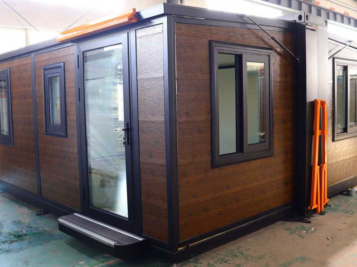 Stahlworks (15ft*20ft) - Gradbeni kontejner: slika 1 Stahlworks (15ft*20ft) - Gradbeni kontejner: slika 1