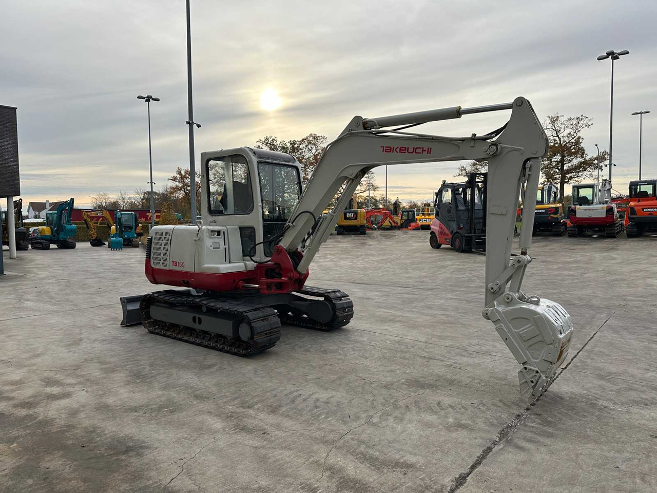 TAKEUCHI - - TB150C - MIDI EXCAVATOR - Bager: slika 3 TAKEUCHI - - TB150C - MIDI EXCAVATOR - Bager: slika 3