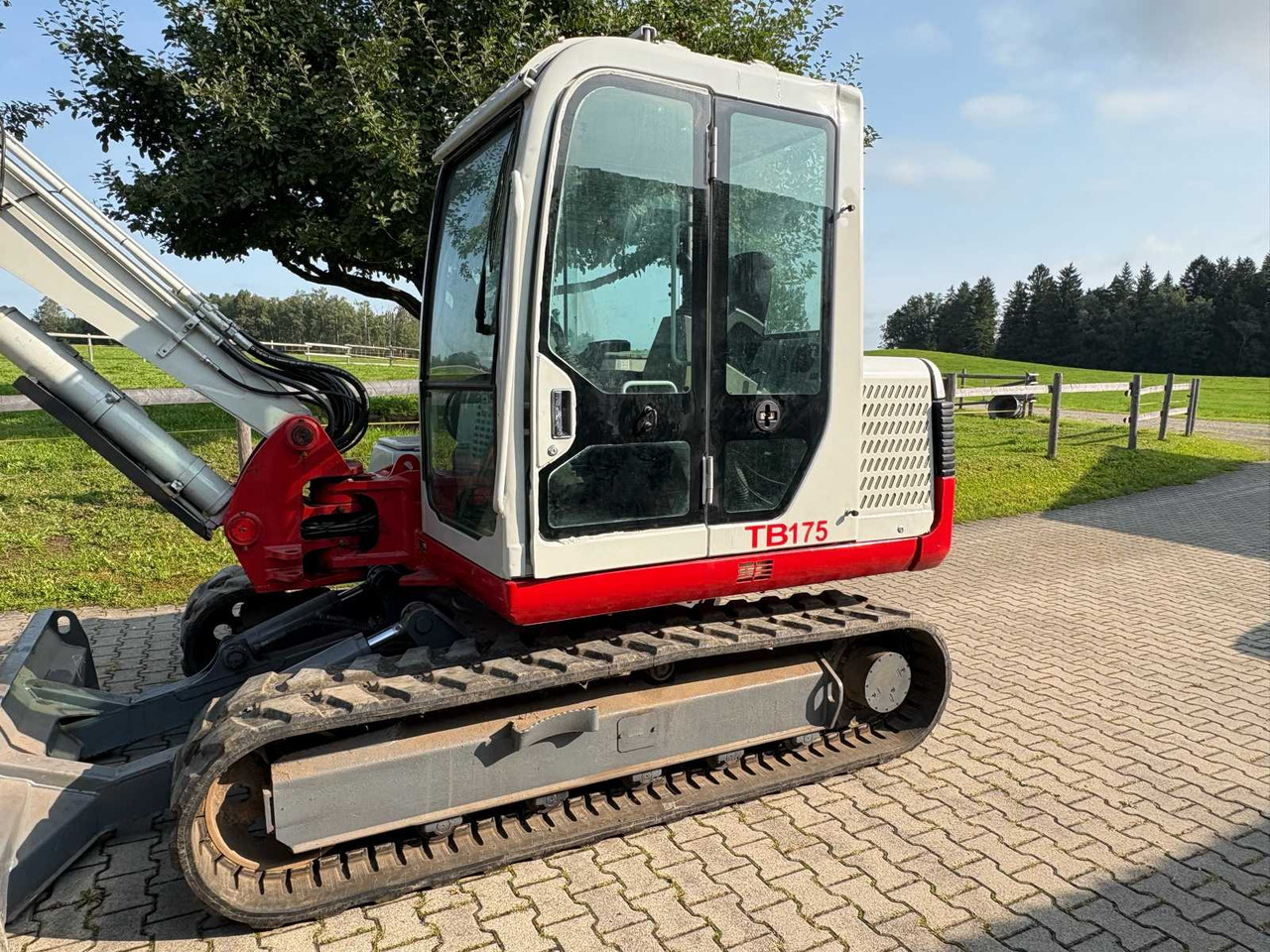 Takeuchi TB 175 CV - Bager goseničar: slika 5 Takeuchi TB 175 CV - Bager goseničar: slika 5