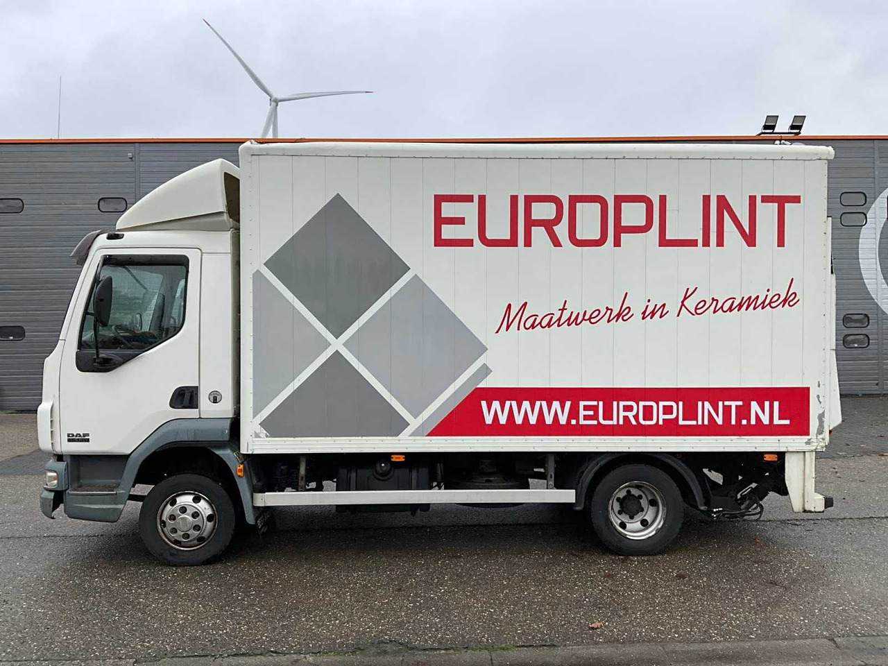 2003 DAF LF45.130 RIGID BN-ST-34 - Tovornjak: slika 2 2003 DAF LF45.130 RIGID BN-ST-34 - Tovornjak: slika 2