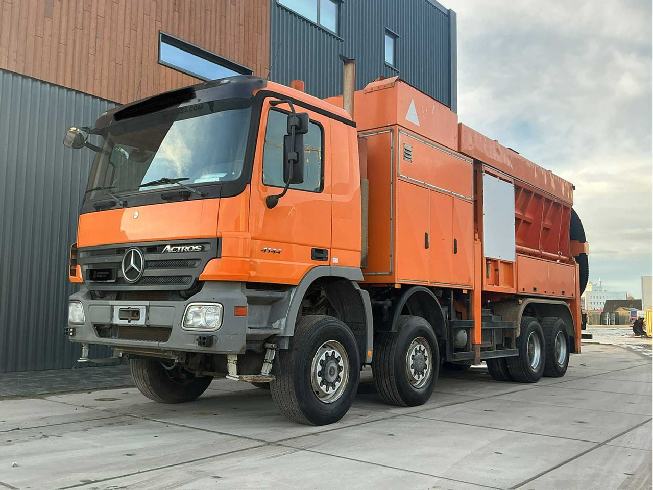 Tovornjak 2006 MERCEDES-BENZ 414F TRUCK WITH SUCTION BODY: slika 9