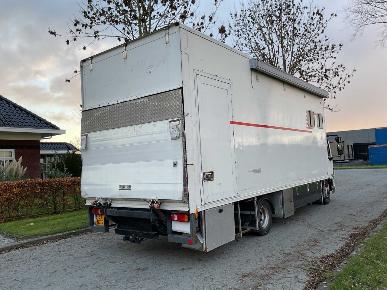 2007 - DAF - LF45 - TRUCK - RACETRUCK - MOTORSPORTTRUCK - Tovornjak: slika 4 2007 - DAF - LF45 - TRUCK - RACETRUCK - MOTORSPORTTRUCK - Tovornjak: slika 4