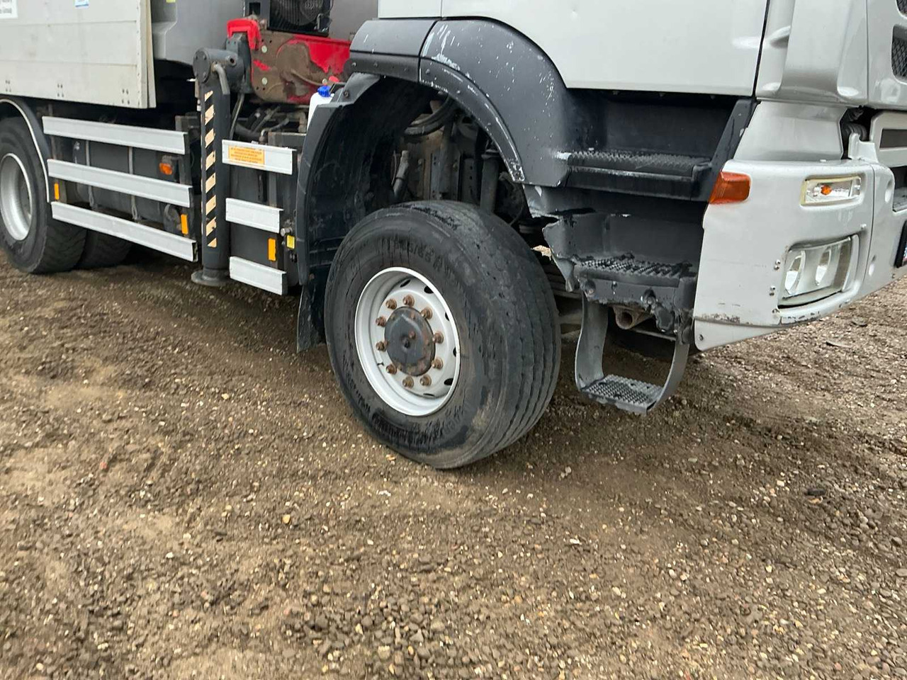 IVECO - TRAKKER - TRUCK - 2008 - Tovornjak: slika 4 IVECO - TRAKKER - TRUCK - 2008 - Tovornjak: slika 4