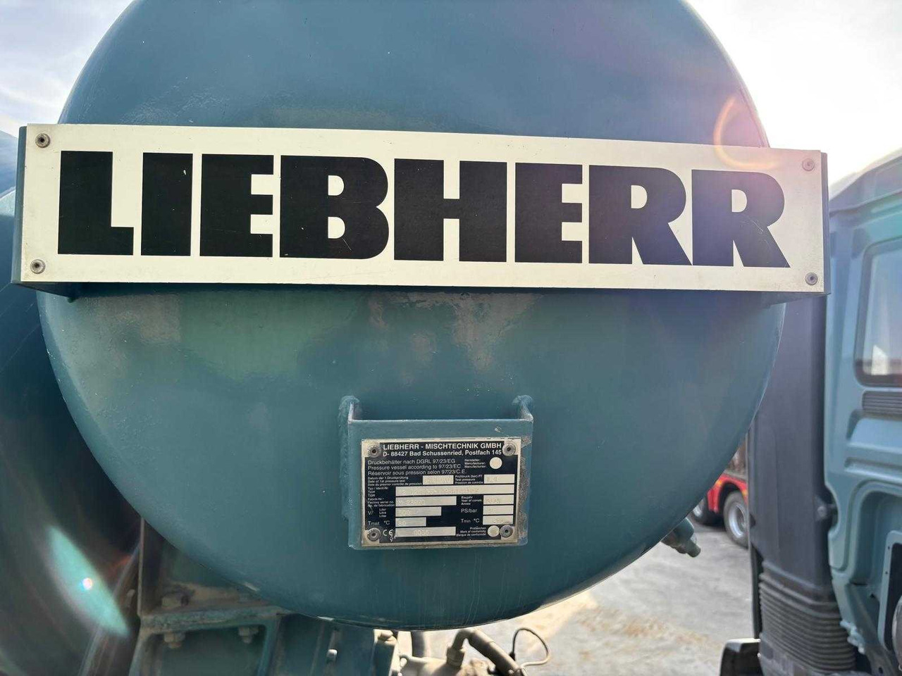 MAN - 2006 - TGA 33.350 - TRUCK - Tovornjak: slika 5 MAN - 2006 - TGA 33.350 - TRUCK - Tovornjak: slika 5