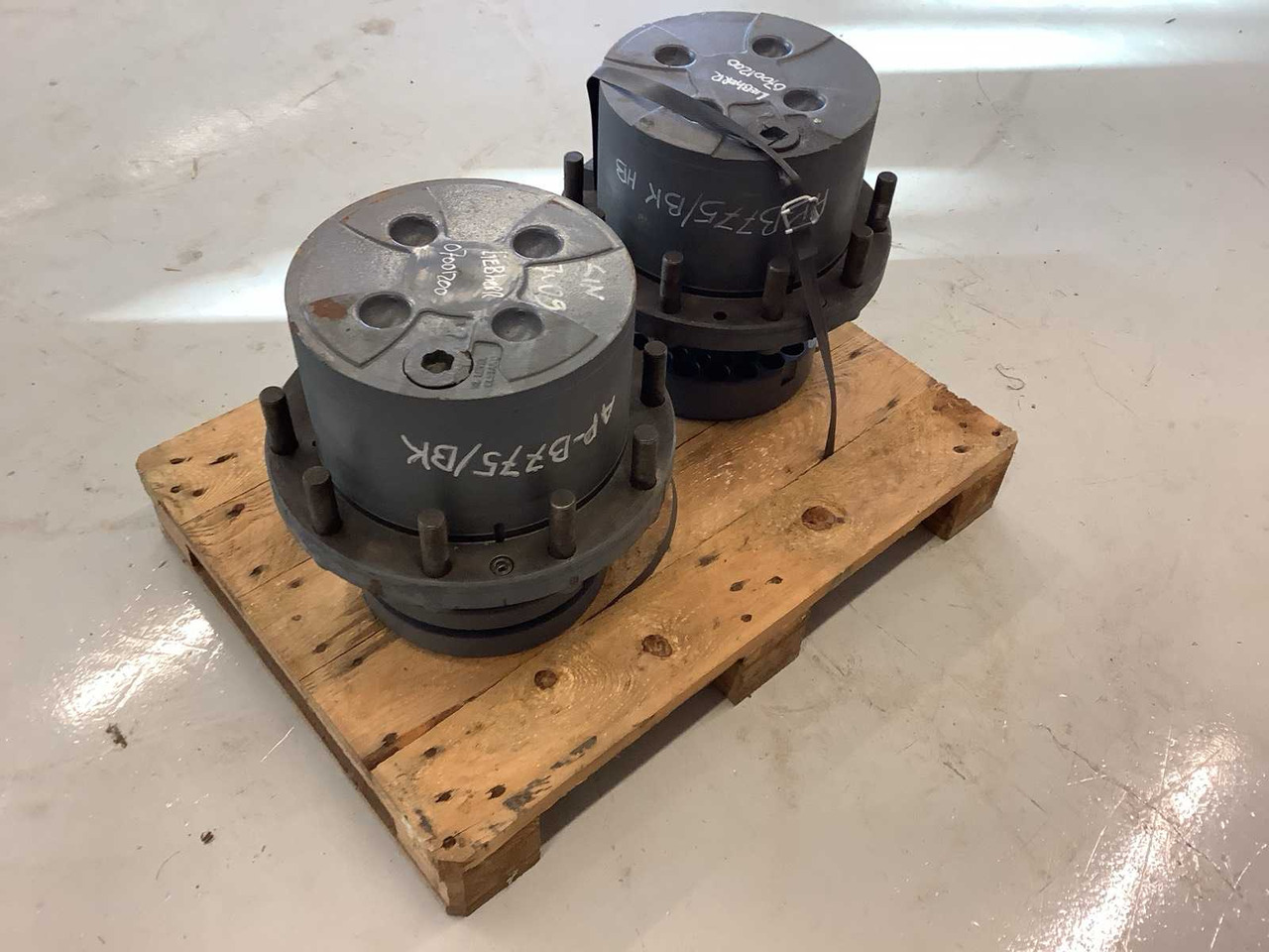 UNUSED 2X LIEBHERR 914 FINAL DELAY - Bager na kolesih: slika 5 UNUSED 2X LIEBHERR 914 FINAL DELAY - Bager na kolesih: slika 5