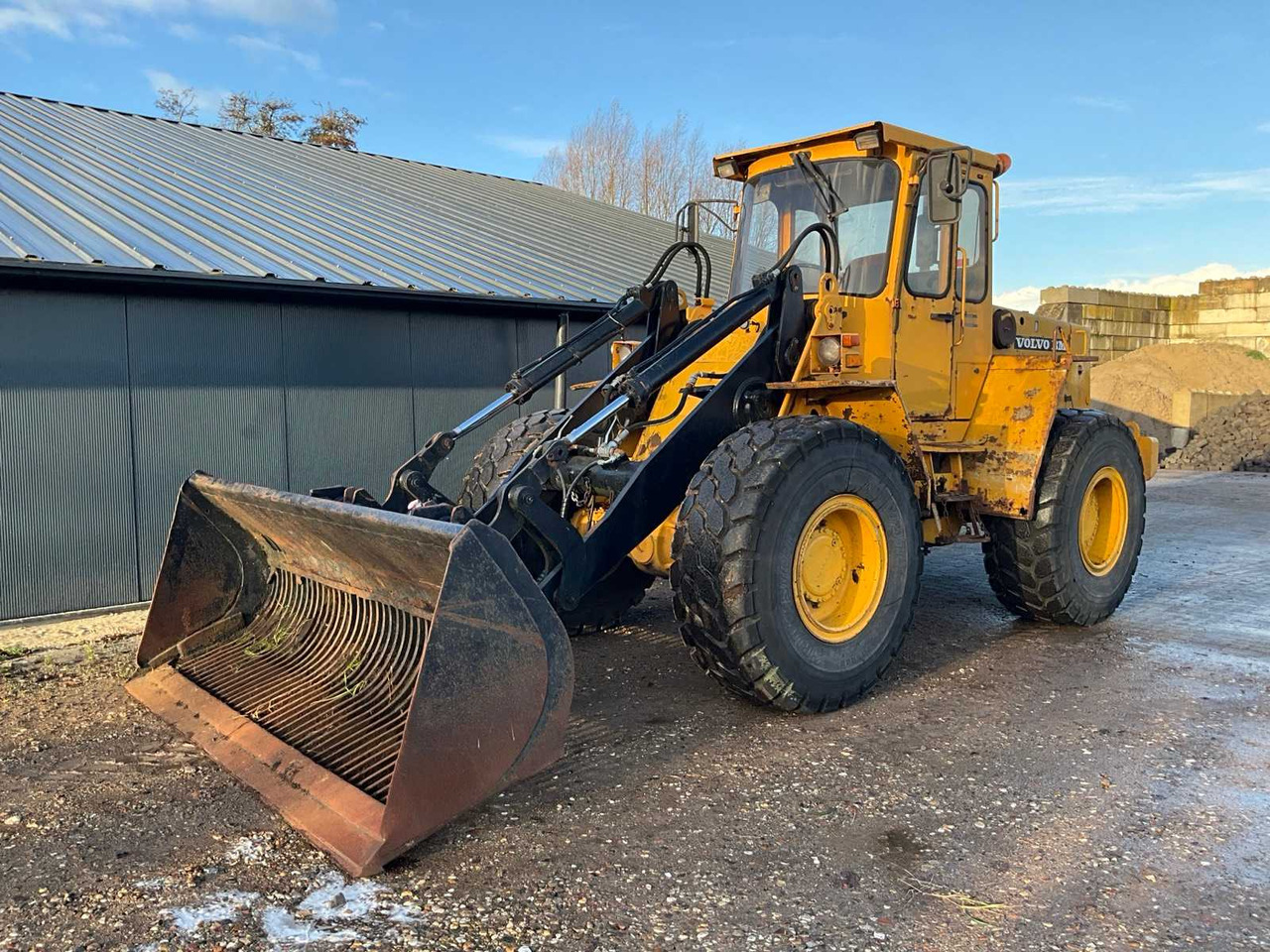 VOLVO BM 4300B SHOVEL - Kolesni nakladalec: slika 1 VOLVO BM 4300B SHOVEL - Kolesni nakladalec: slika 1