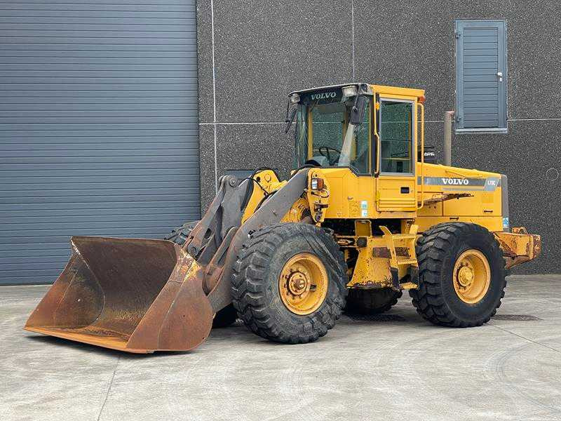 VOLVO - L70C - WHEEL LOADER - Kompaktni nakladalnik na gosenicah: slika 1 VOLVO - L70C - WHEEL LOADER - Kompaktni nakladalnik na gosenicah: slika 1