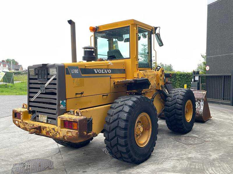 VOLVO - L70C - WHEEL LOADER - Kompaktni nakladalnik na gosenicah: slika 5 VOLVO - L70C - WHEEL LOADER - Kompaktni nakladalnik na gosenicah: slika 5