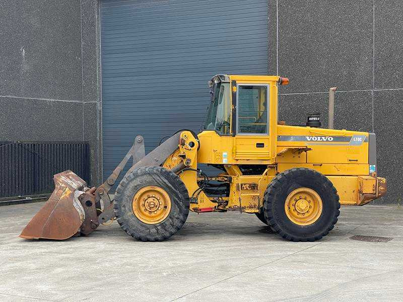 VOLVO - L70C - WHEEL LOADER - Kompaktni nakladalnik na gosenicah: slika 2 VOLVO - L70C - WHEEL LOADER - Kompaktni nakladalnik na gosenicah: slika 2