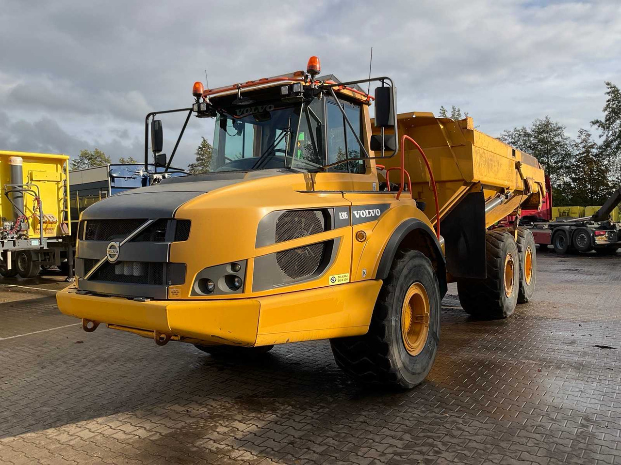 Volvo A30G - Demper: slika 2 Volvo A30G - Demper: slika 2