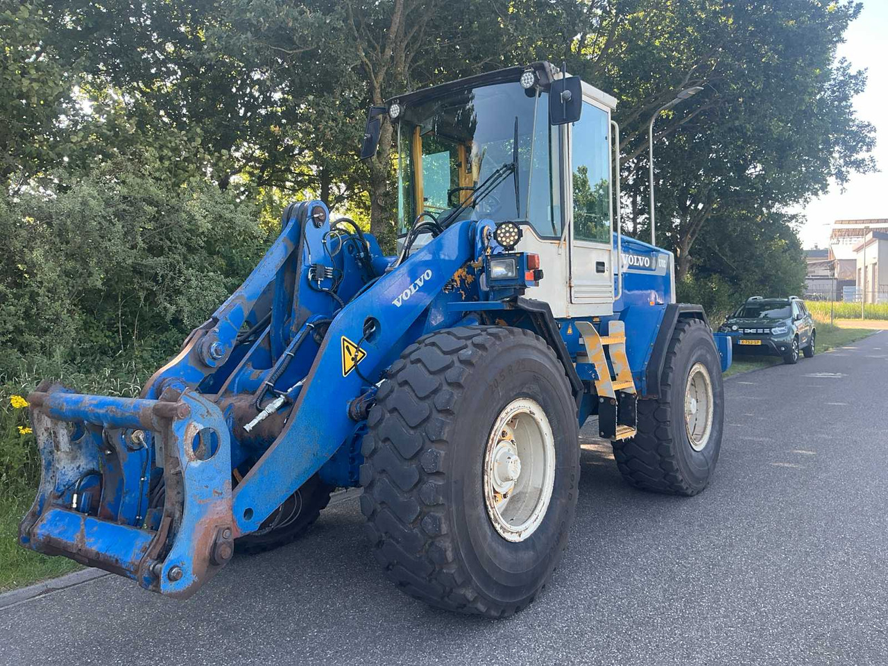 Volvo L70C - Kolesni nakladalec: slika 1 Volvo L70C - Kolesni nakladalec: slika 1