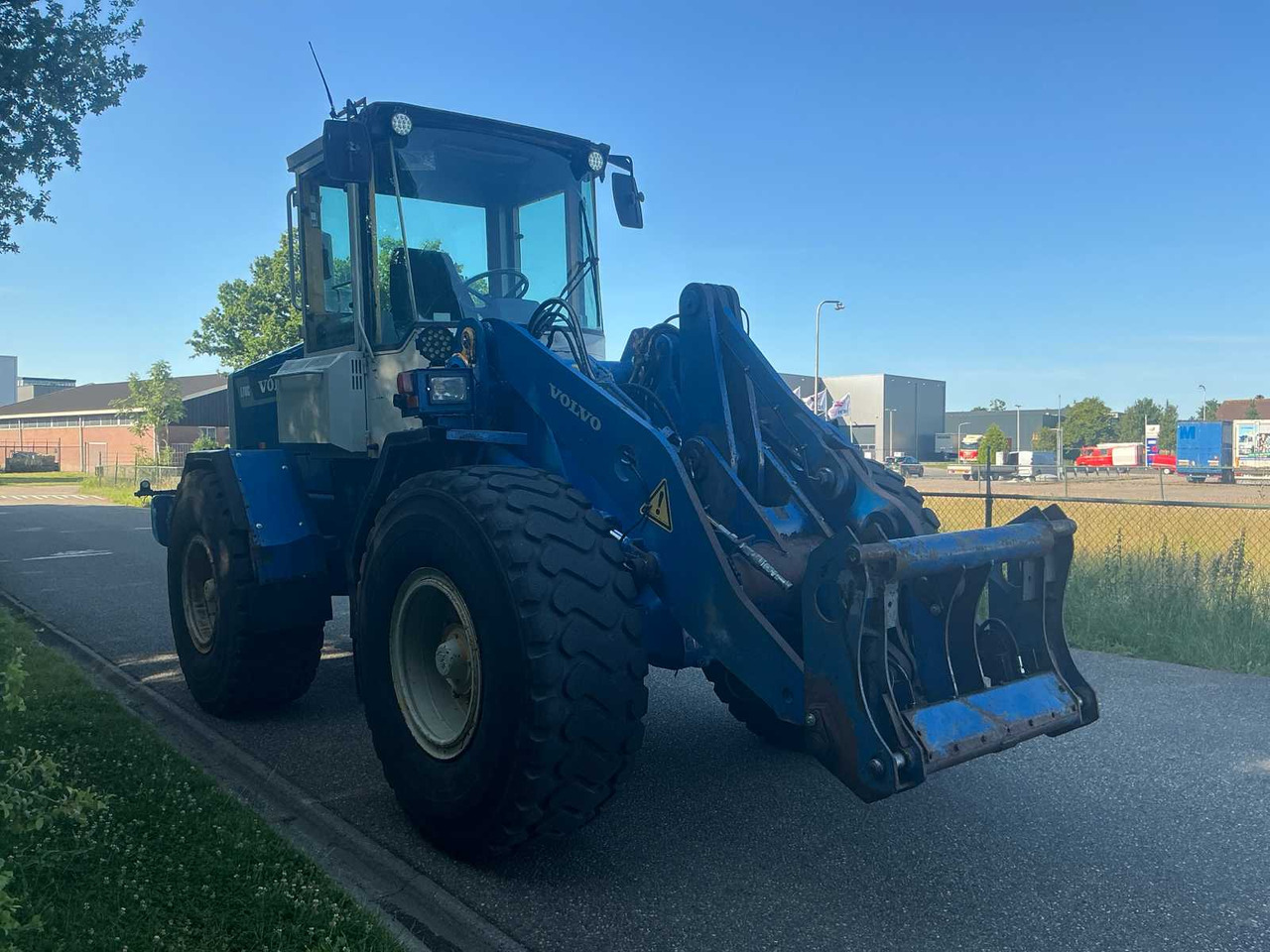 Volvo L70C - Kolesni nakladalec: slika 3 Volvo L70C - Kolesni nakladalec: slika 3