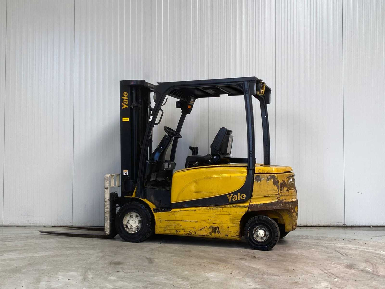 YALE - 2013 - ERP 35 VL - FORKLIFT - Viličar: slika 2 YALE - 2013 - ERP 35 VL - FORKLIFT - Viličar: slika 2