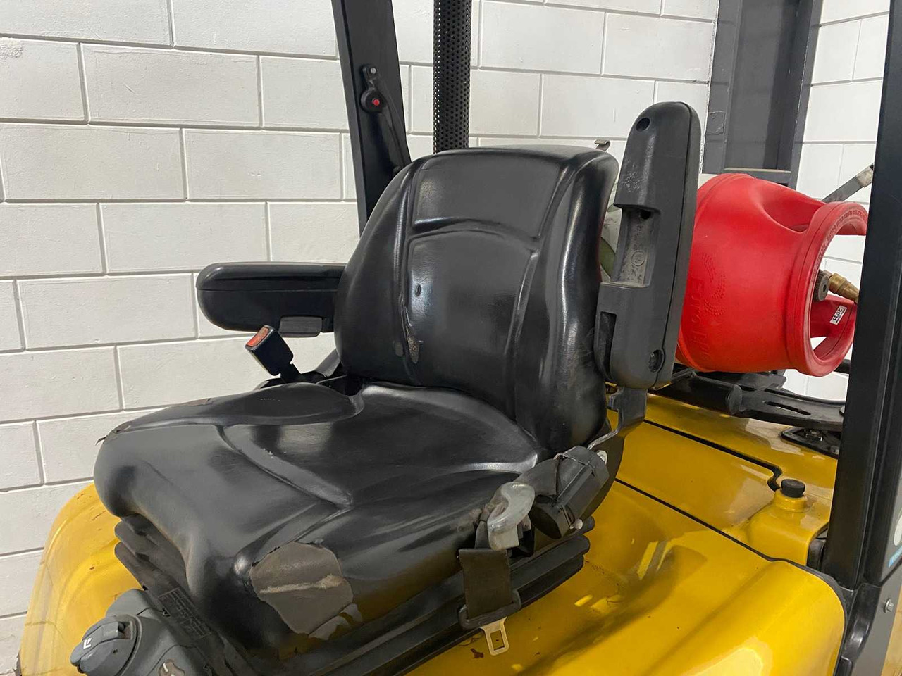 YALE - 2017 - GLP 25 VX - FORKLIFT - Viličar: slika 5 YALE - 2017 - GLP 25 VX - FORKLIFT - Viličar: slika 5