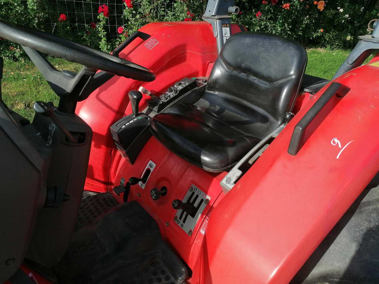 Yanmar AF-33 - Mini traktor: slika 5 Yanmar AF-33 - Mini traktor: slika 5