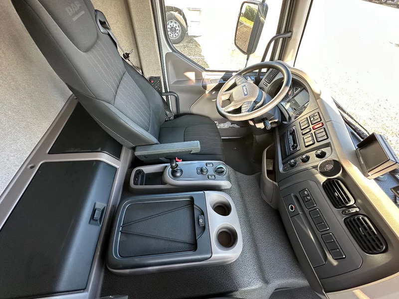 Tovornjak hladilnik DAF LF 210 LF.14.210 EURO6. KOELBAKWAGEN MET LAADKLEP: slika 7