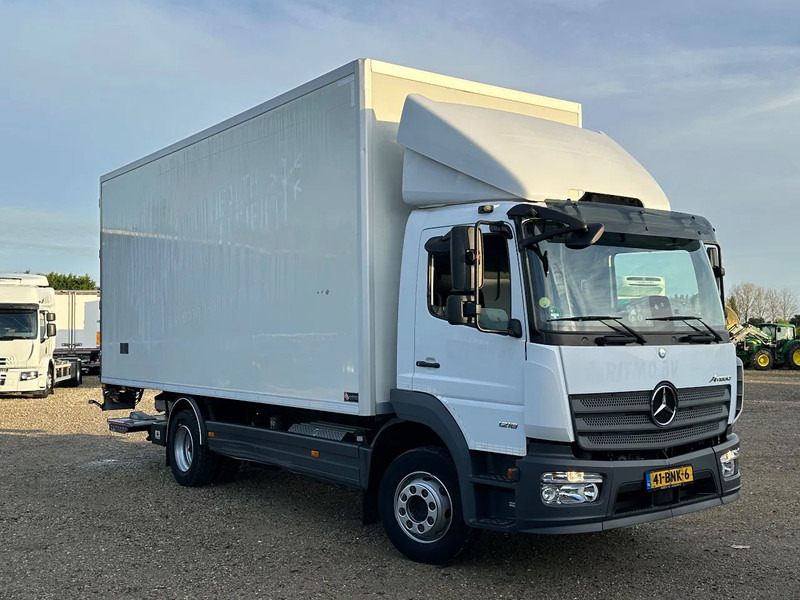 Mercedes-Benz Atego ATEGO1218 GEISOLEERDE OPBOUW 620x247x260! 2000kg Laadklep. - Tovornjak zabojnik: slika 2 Mercedes-Benz Atego ATEGO1218 GEISOLEERDE OPBOUW 620x247x260! 2000kg Laadklep. - Tovornjak zabojnik: slika 2