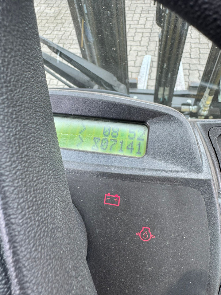 Hyster H2.5FT - Diesel viličar: slika 2 Hyster H2.5FT - Diesel viličar: slika 2