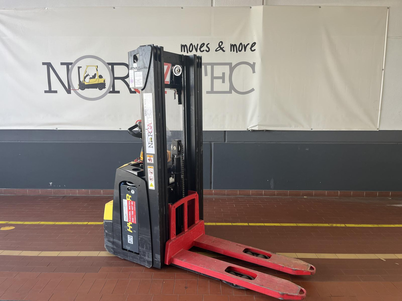 Hyster S1.4 - Stroj za zlaganje: slika 1 Hyster S1.4 - Stroj za zlaganje: slika 1