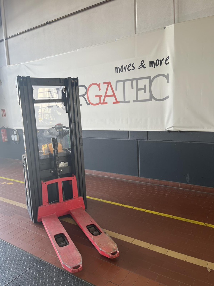 Hyster S1.4 - Stroj za zlaganje: slika 2 Hyster S1.4 - Stroj za zlaganje: slika 2