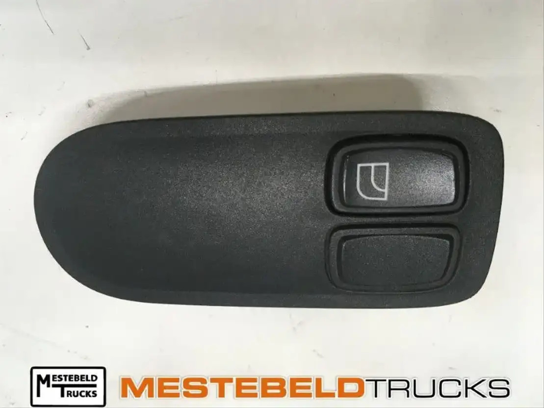 DAF CF 85 Raambedieningsschakelaar - Kabina in notranjost za Tovornjak: slika 1 DAF CF 85 Raambedieningsschakelaar - Kabina in notranjost za Tovornjak: slika 1