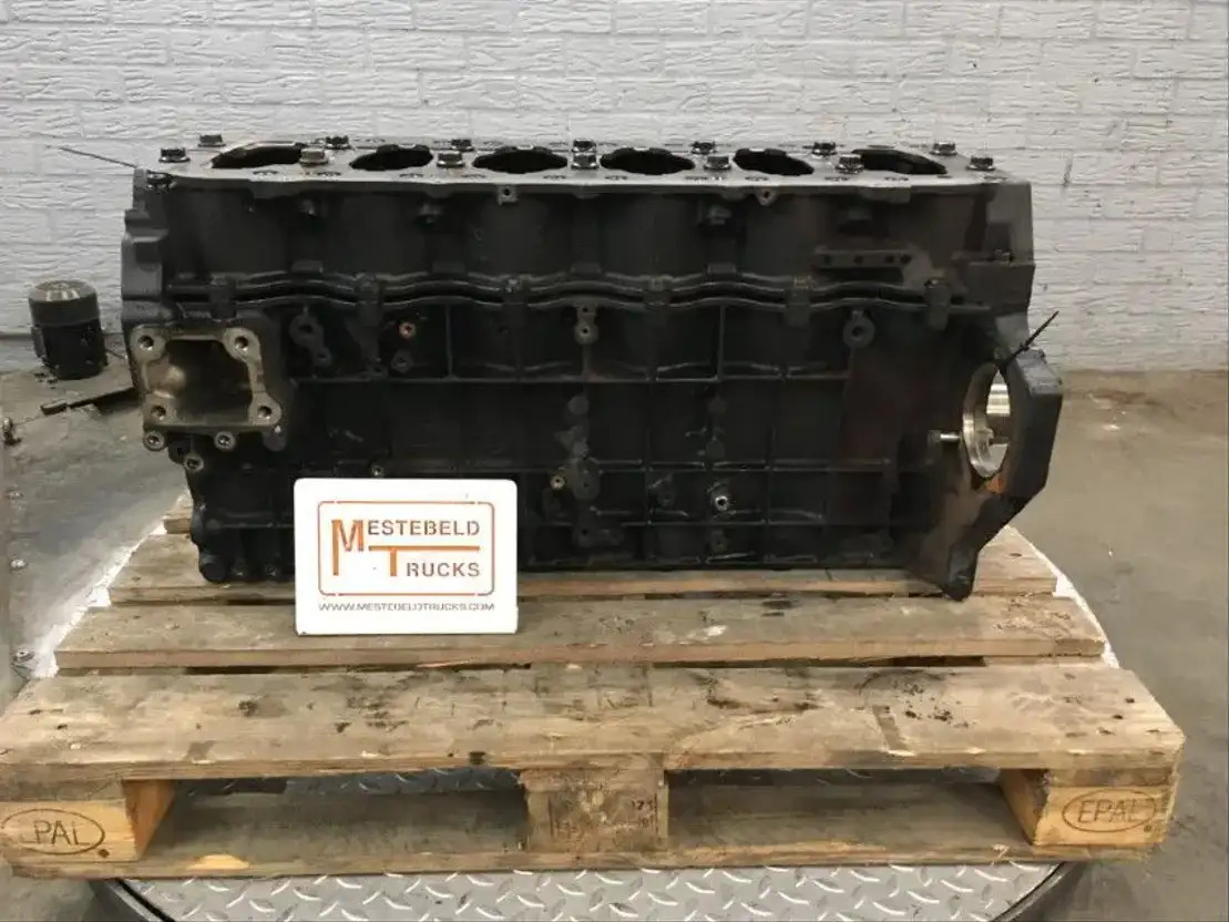 Iveco Motorblok cursor euro 6 - Motor in deli za Tovornjak: slika 1 Iveco Motorblok cursor euro 6 - Motor in deli za Tovornjak: slika 1