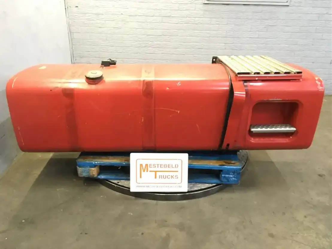MAN Brandstoftank 710 liter - Rezervoar za gorivo za Tovornjak: slika 1 MAN Brandstoftank 710 liter - Rezervoar za gorivo za Tovornjak: slika 1