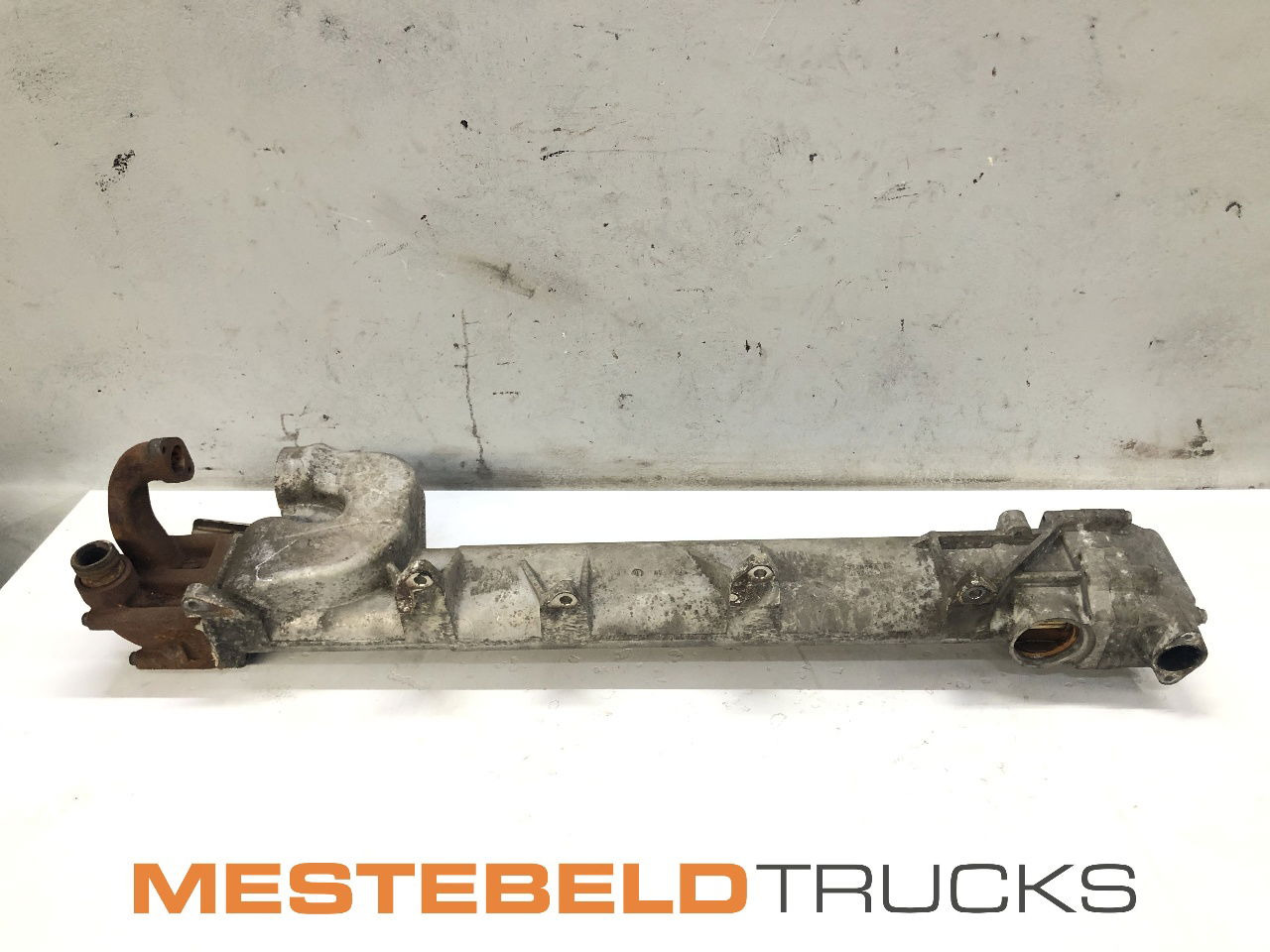 MAN EGR koeler D20 - Izpušni sistem za Tovornjak: slika 1 MAN EGR koeler D20 - Izpušni sistem za Tovornjak: slika 1