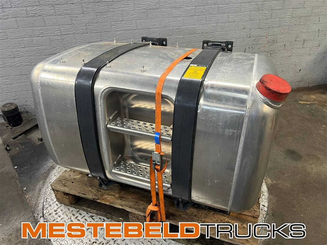 Mercedes-Benz Brandstoftank 490 liter - Sistem goriva za Tovornjak: slika 1 Mercedes-Benz Brandstoftank 490 liter - Sistem goriva za Tovornjak: slika 1