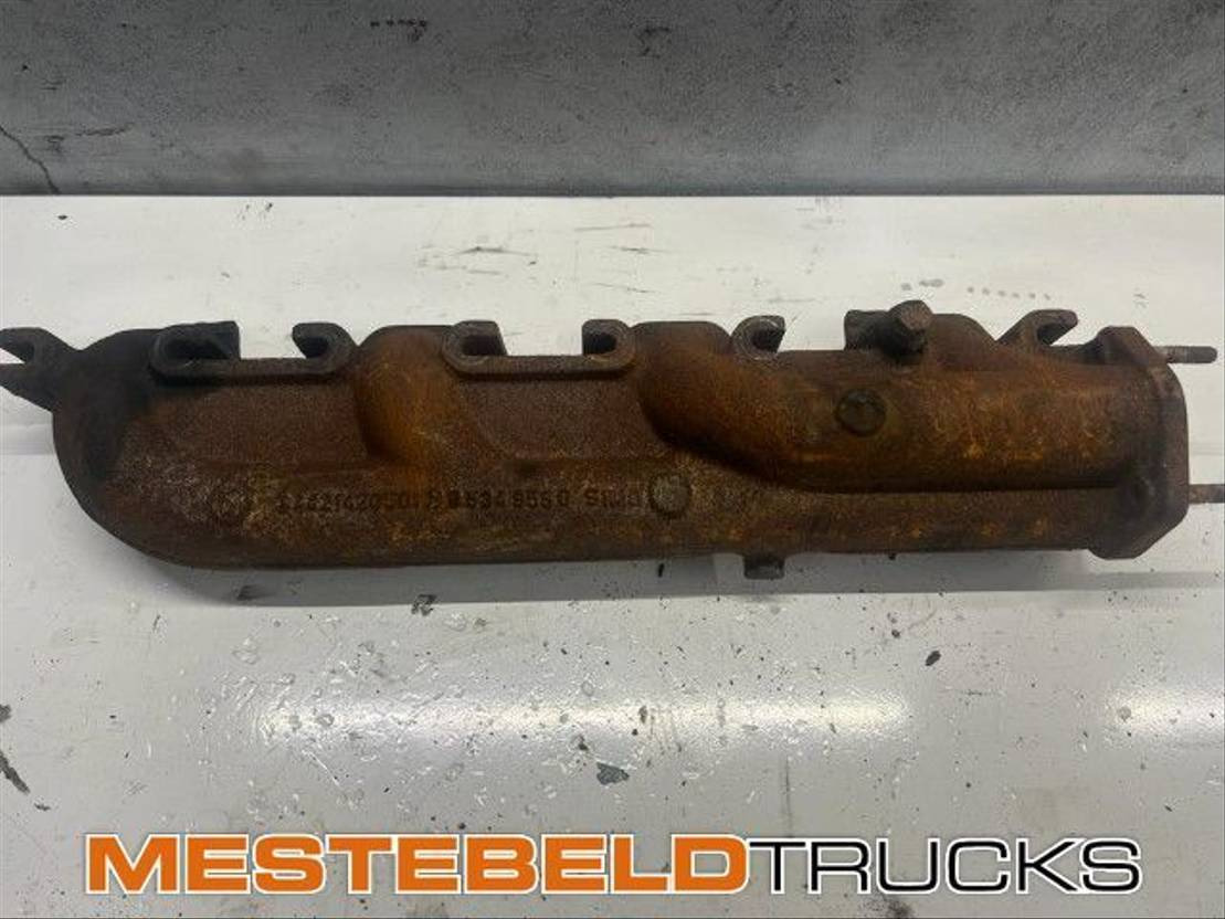 Mercedes-Benz Uitlaatspruitstuk rechts OM 442 LA - Izpušni kolektor za Tovornjak: slika 2 Mercedes-Benz Uitlaatspruitstuk rechts OM 442 LA - Izpušni kolektor za Tovornjak: slika 2