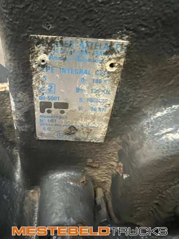 Renault Onderbouwtrekhaak 50 mm - Okvir/ Šasija za Tovornjak: slika 4 Renault Onderbouwtrekhaak 50 mm - Okvir/ Šasija za Tovornjak: slika 4