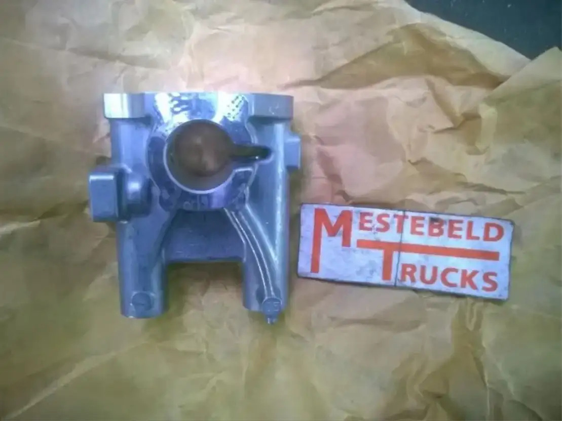 Renault Steun tuimelaaras Midlum - Motor in deli za Tovornjak: slika 1 Renault Steun tuimelaaras Midlum - Motor in deli za Tovornjak: slika 1