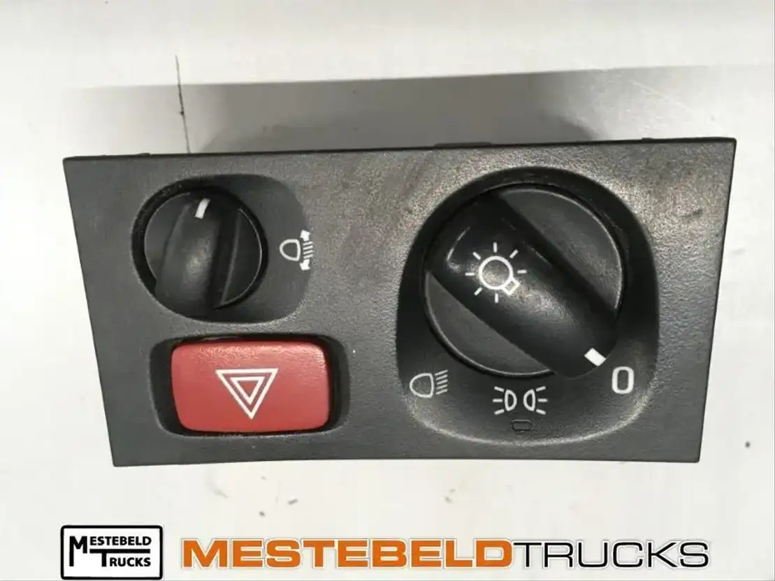 Scania Bediening verlichting - Električni sistem za Tovornjak: slika 1 Scania Bediening verlichting - Električni sistem za Tovornjak: slika 1