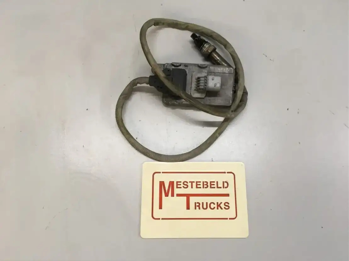 Scania Nox sensor - Izpušni sistem za Tovornjak: slika 1 Scania Nox sensor - Izpušni sistem za Tovornjak: slika 1