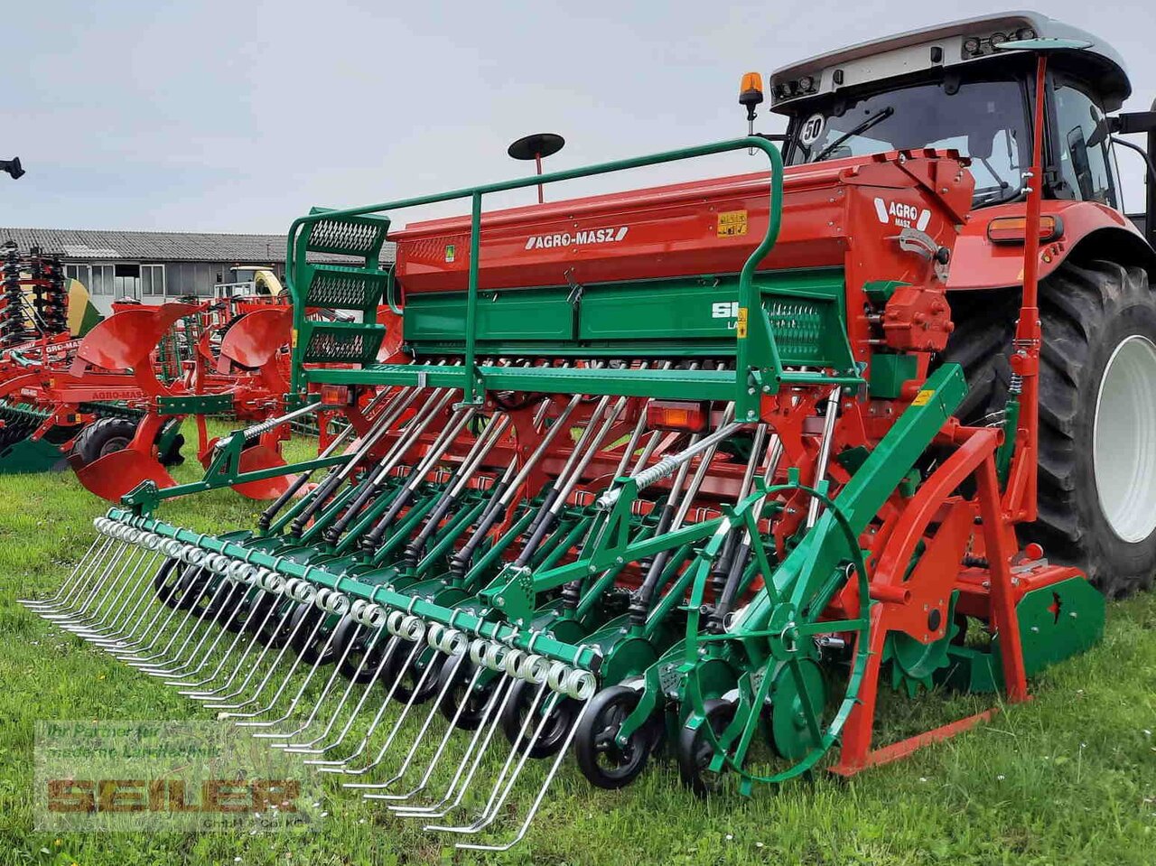 Agro-Masz ANA 30 + SN 300 - Sejalni kombajn: slika 1 Agro-Masz ANA 30 + SN 300 - Sejalni kombajn: slika 1