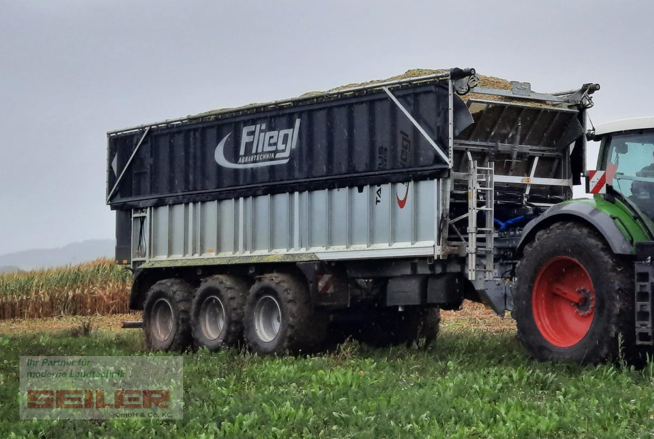 Fliegl ASW 391 TAURUS FOX 50m³ + elektr. ZWL + ISOBUS + Top Lift Light - Samo-nakladalni voz: slika 2 Fliegl ASW 391 TAURUS FOX 50m³ + elektr. ZWL + ISOBUS + Top Lift Light - Samo-nakladalni voz: slika 2