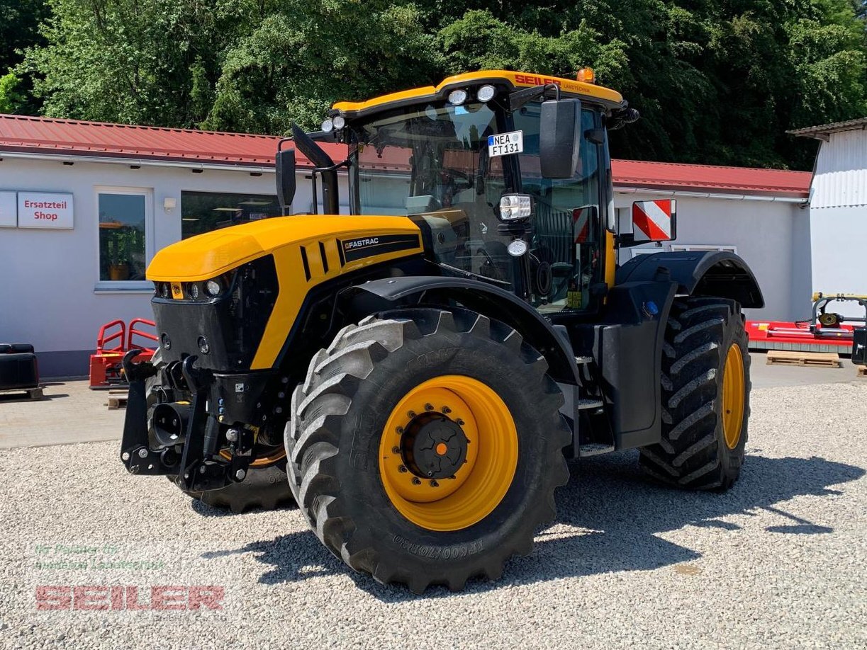 JCB Fastrac 4220 - Traktor: slika 1 JCB Fastrac 4220 - Traktor: slika 1
