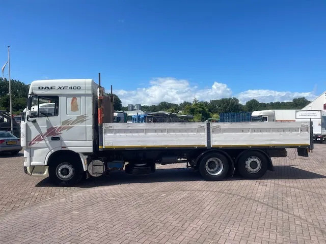 DAF 95.350 8 Tires (6x2) euro 2 - Tovornjak s kesonom: slika 4 DAF 95.350 8 Tires (6x2) euro 2 - Tovornjak s kesonom: slika 4