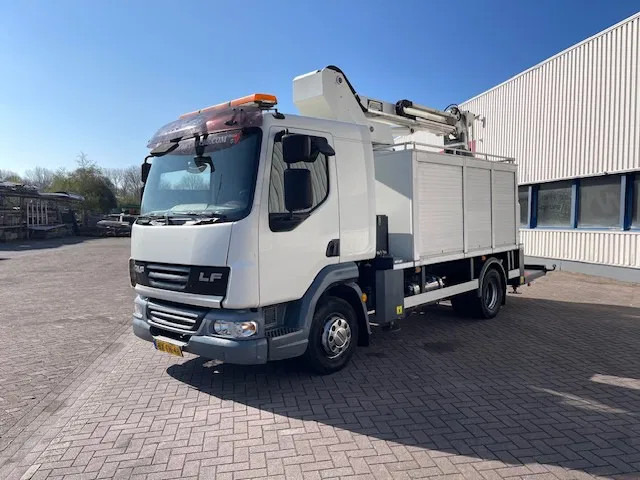 DAF LF 45.160 CUSTERS Hoogwerker 14,5 mtr / Skyworker 14,5mtr - Dvižna ploščad montirana na tovornjak: slika 4 DAF LF 45.160 CUSTERS Hoogwerker 14,5 mtr / Skyworker 14,5mtr - Dvižna ploščad montirana na tovornjak: slika 4