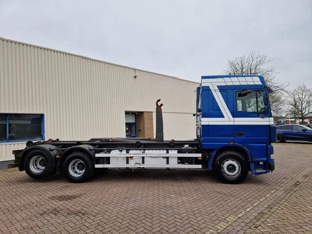 DAF XF 95.430 Euro 4 6x2 Manual-Gear - Tovornjak-šasija: slika 2 DAF XF 95.430 Euro 4 6x2 Manual-Gear - Tovornjak-šasija: slika 2