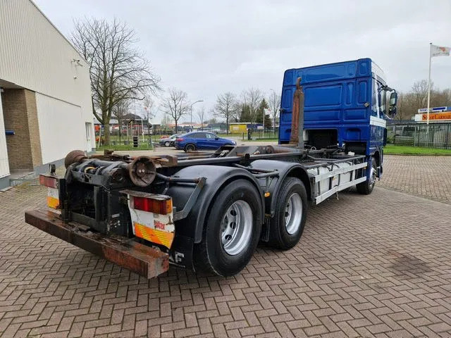 DAF XF 95.430 Euro 4 6x2 Manual-Gear - Tovornjak-šasija: slika 3 DAF XF 95.430 Euro 4 6x2 Manual-Gear - Tovornjak-šasija: slika 3
