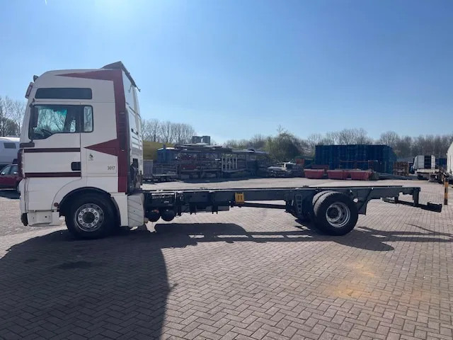 MAN TGA 18.460 Euro 3 Manual-gear Retarder - Tovornjak-šasija: slika 4 MAN TGA 18.460 Euro 3 Manual-gear Retarder - Tovornjak-šasija: slika 4