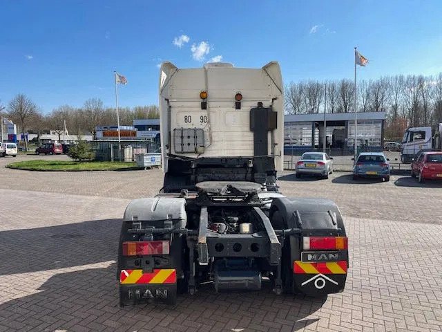 MAN 19.463 6 Cilinder Manual pomp EURO 2 - Vlačilec: slika 4 MAN 19.463 6 Cilinder Manual pomp EURO 2 - Vlačilec: slika 4