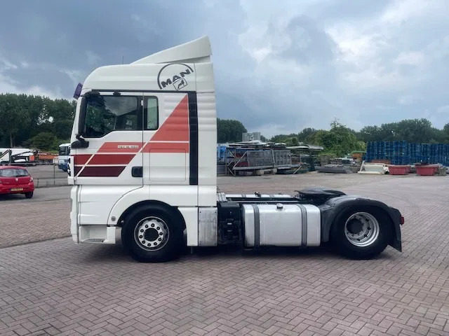 MAN TGX 18.480 Retarder 2Tanks - Vlačilec: slika 4 MAN TGX 18.480 Retarder 2Tanks - Vlačilec: slika 4