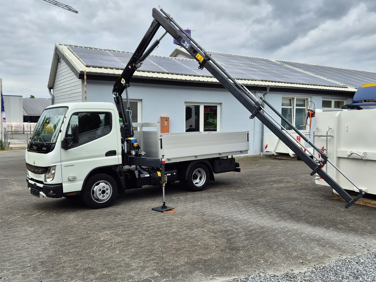 FUSO 3S15 Alu Pritsche 2.80m Ladekran - Dostavno vozilo s kesonom: slika 1 FUSO 3S15 Alu Pritsche 2.80m Ladekran - Dostavno vozilo s kesonom: slika 1